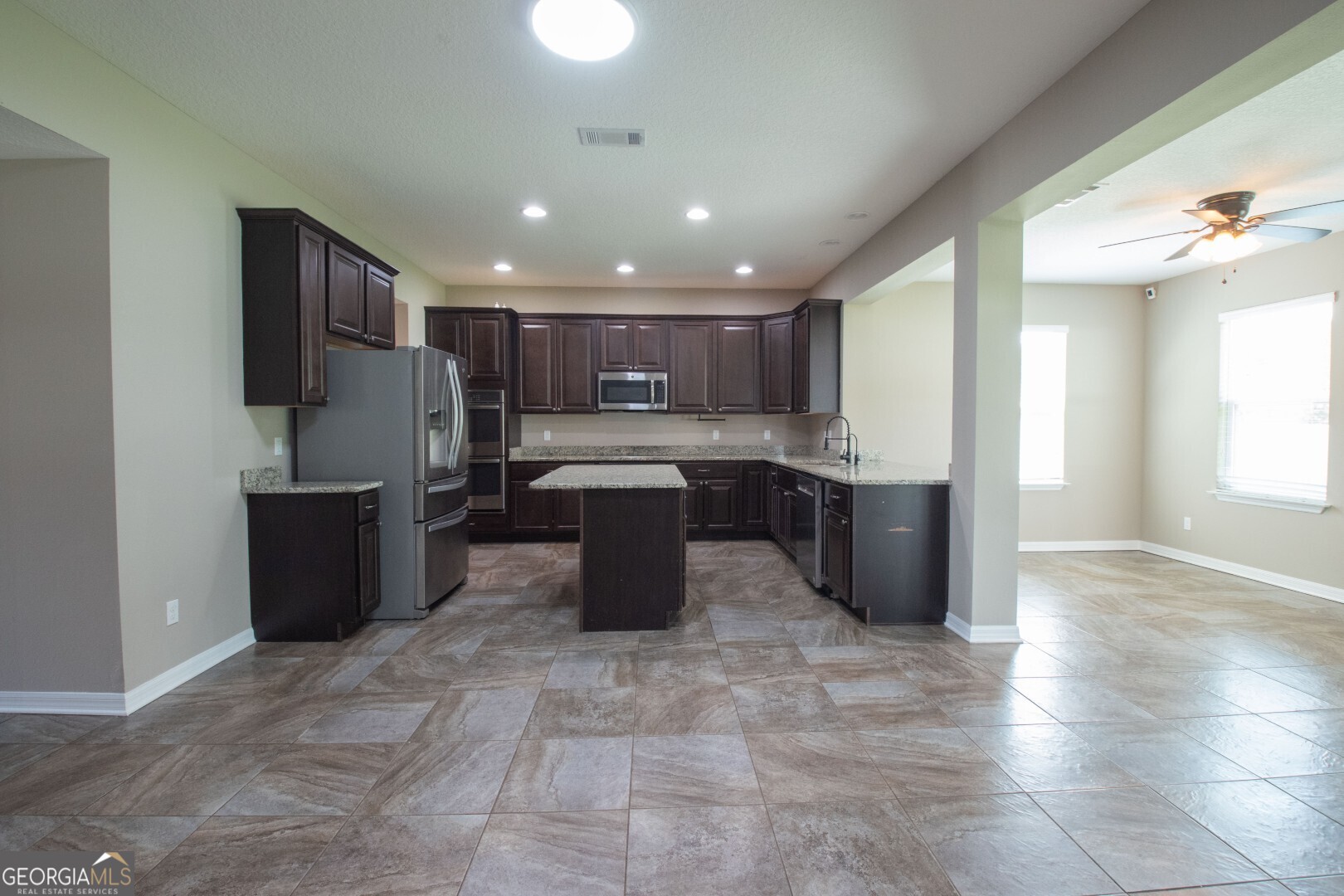 118 Walnut Way Kingsland, GA 31548 - Photo 27 of 52