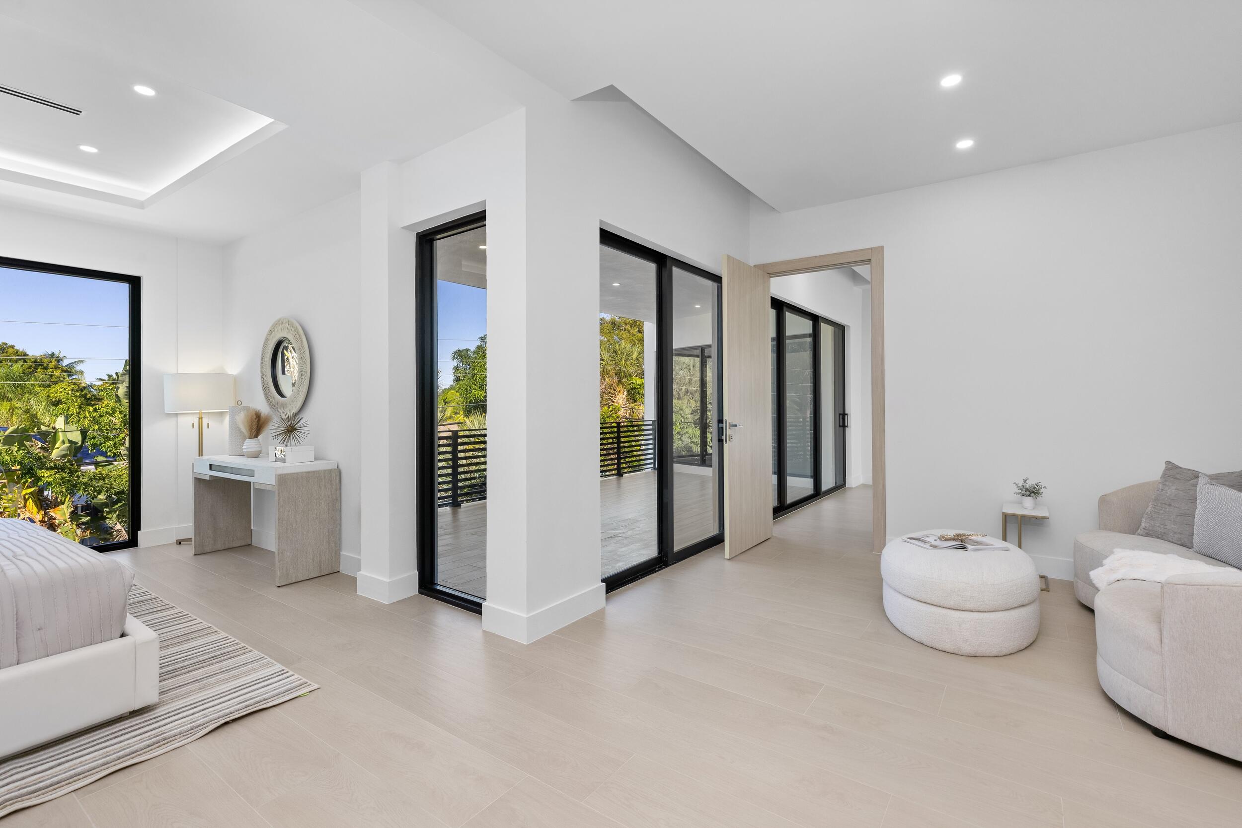 957 Southwest 12th Street Boca Raton, FL 33486 - Photo 34 of 65 Primary Bed