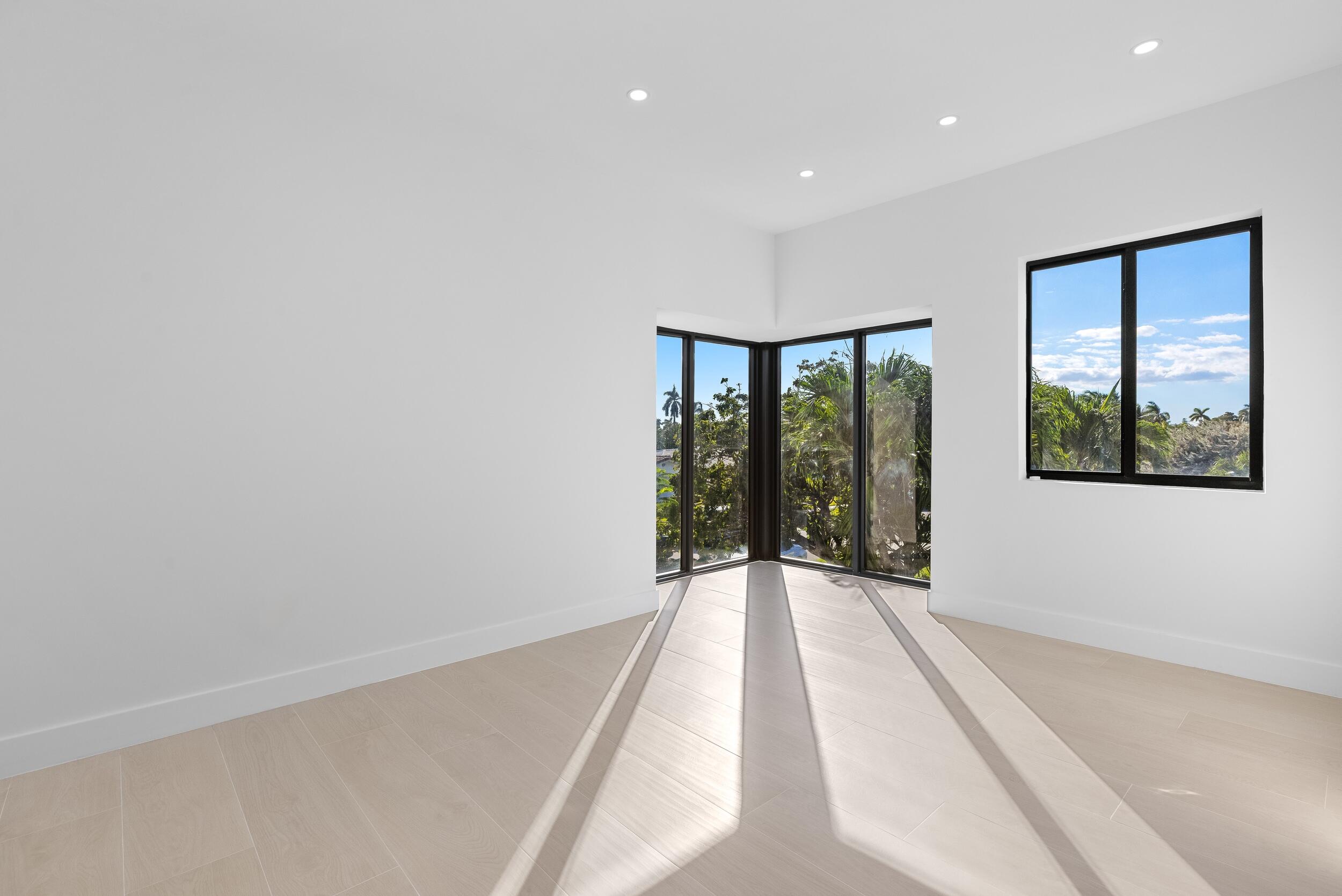 957 Southwest 12th Street Boca Raton, FL 33486 - Photo 46 of 65 Guest Bed