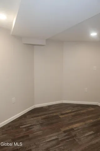 $2,000 | 888 Lancaster Street, Unit LOWER LEVEL, Albany, NY 12203