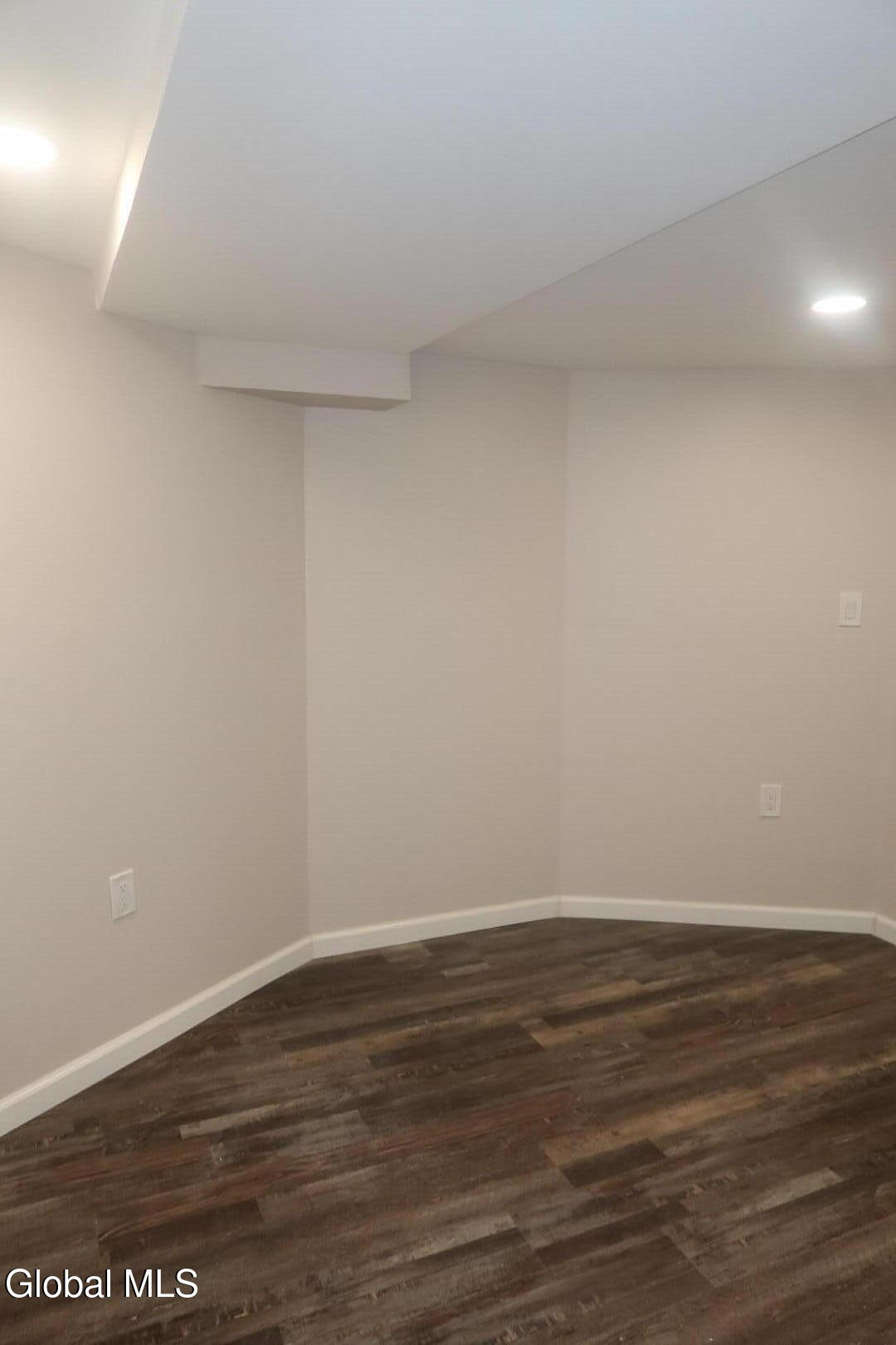 888 Lancaster Street, Unit LOWER LEVEL Albany, NY 12203 - Photo 15 of 20 IMG_1183