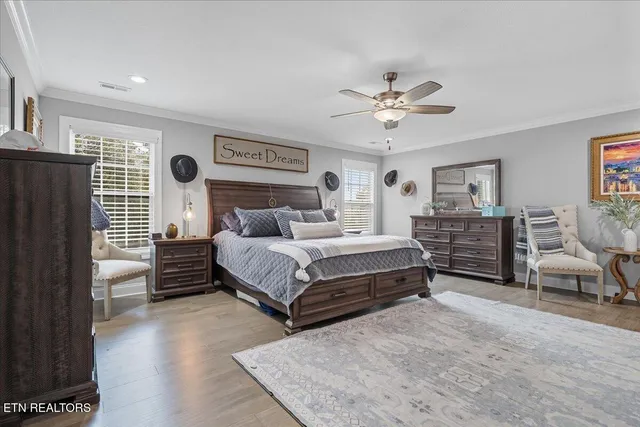 $773,800 | 2223 Hickory Crest Lane, Knoxville, TN 37932