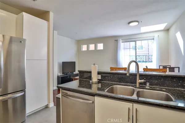 $1,318,777 | 5 Arese Aisle, Irvine, CA 92606