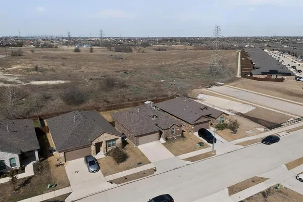 $2,190 | 8425 Wildwest Drive, Fort Worth, TX 76131