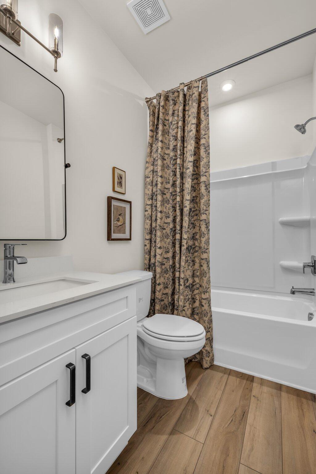 2608 Butlers Green Circle, Unit 11 Chattanooga, TN 37421 - Photo 25 of 30 Bath 2