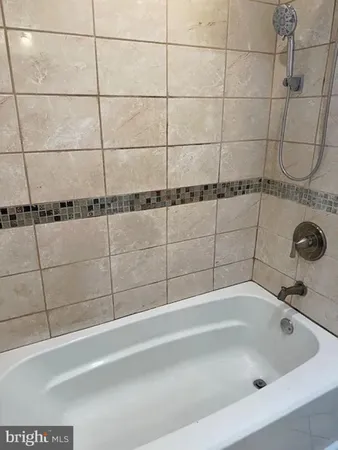 $2,000 | 1525 South 24th Street, Philadelphia, PA 19146