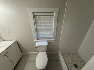 443 Friendship Road Ringgold, GA 30736 - Photo 15 of 28 Friendship bath 2