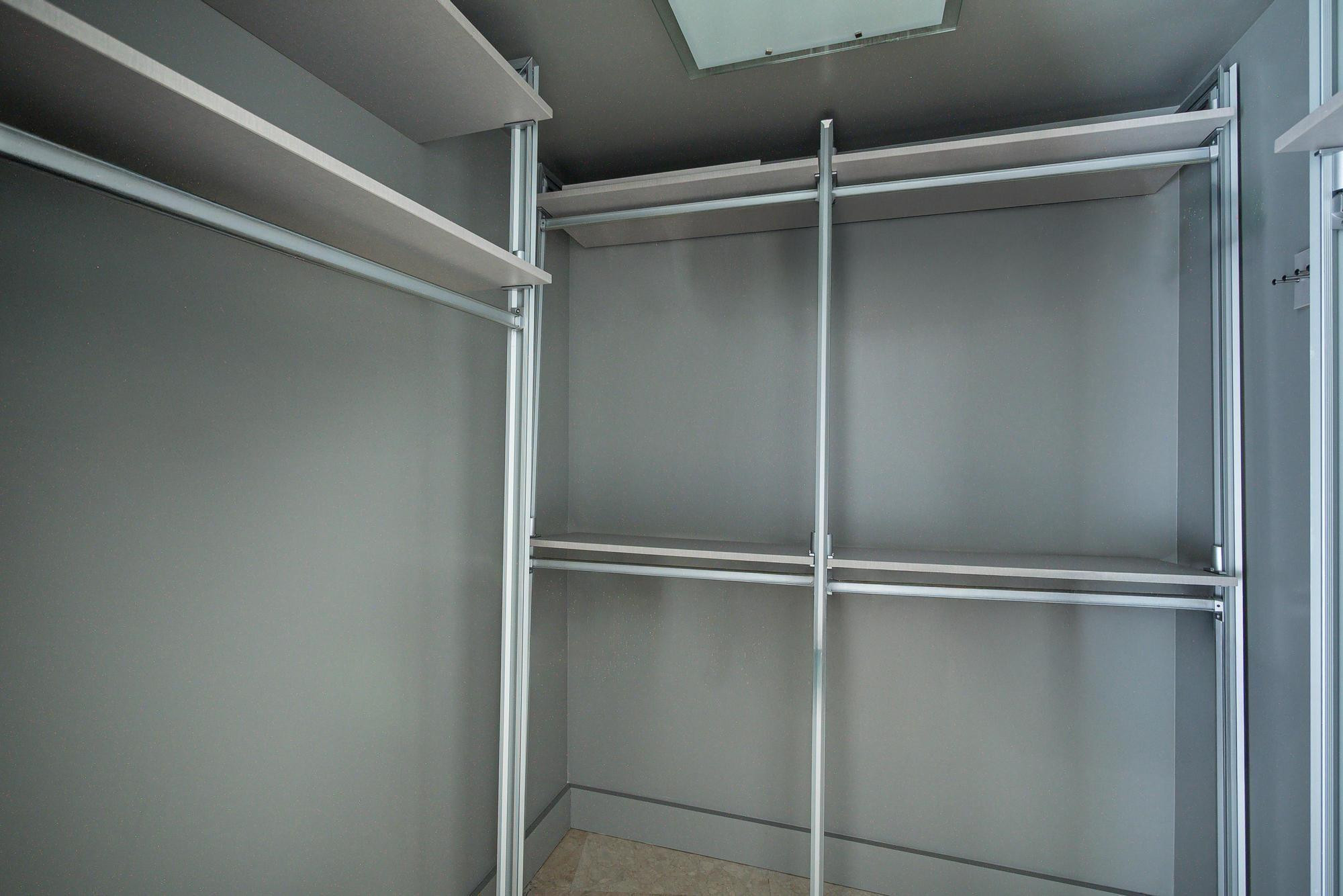 400 Alton Road, Unit 2208 Miami Beach, FL 33139 - Photo 28 of 36 Photo 28