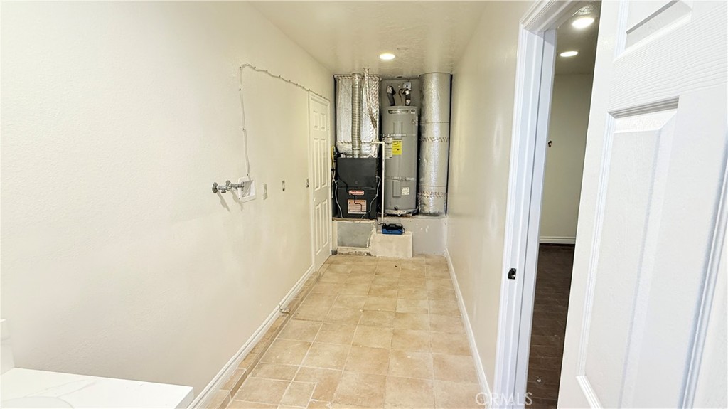 11389 Hesperia Road Hesperia, CA 92345 - Photo 23 of 29