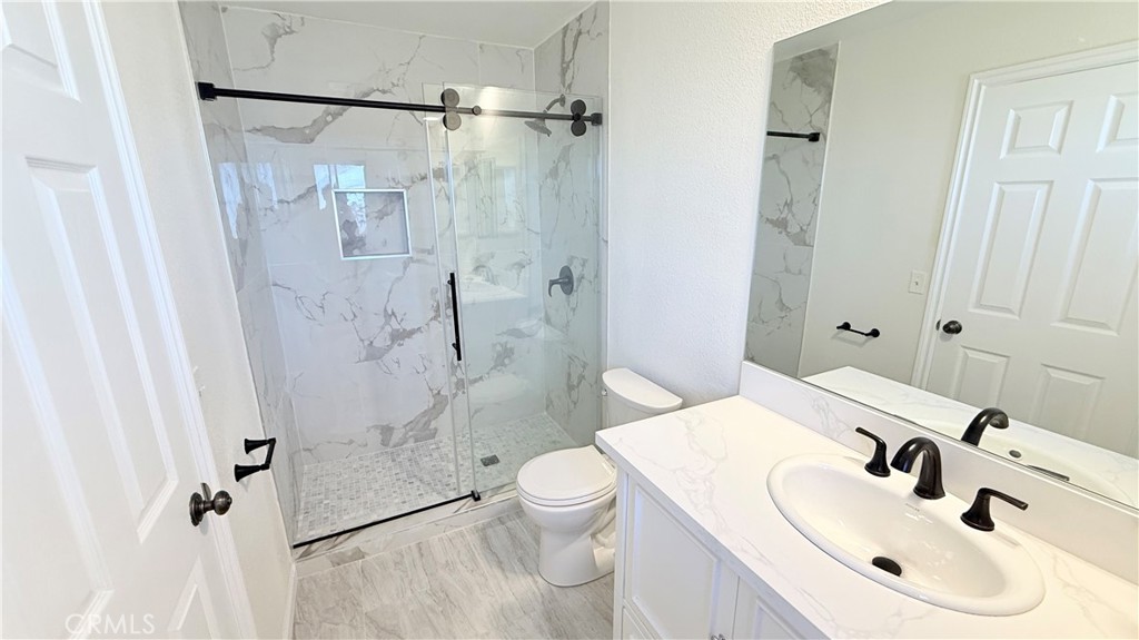 11389 Hesperia Road Hesperia, CA 92345 - Photo 9 of 29