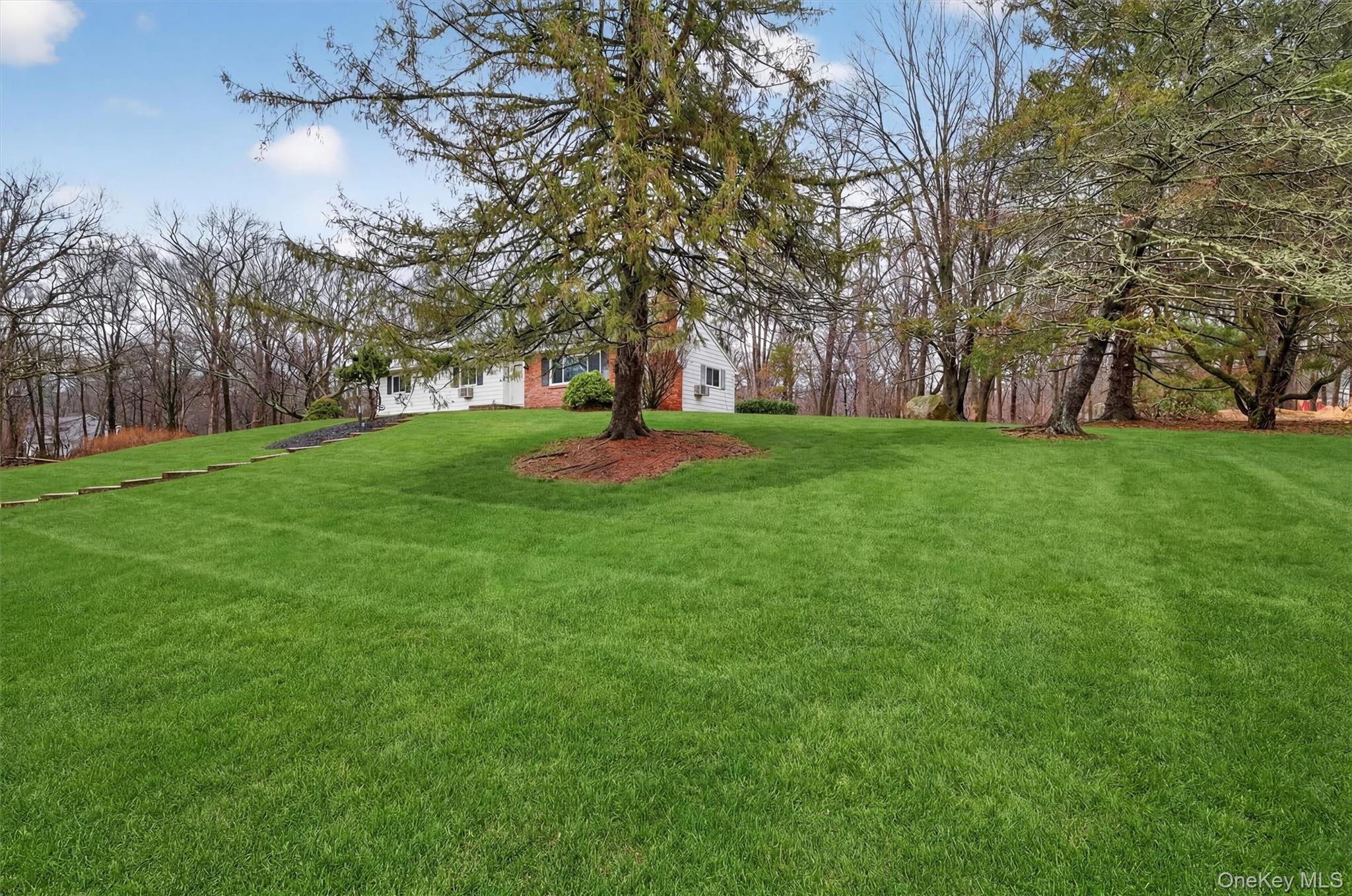 5 River Road Suffern, NY 10901 - Photo 4 of 50