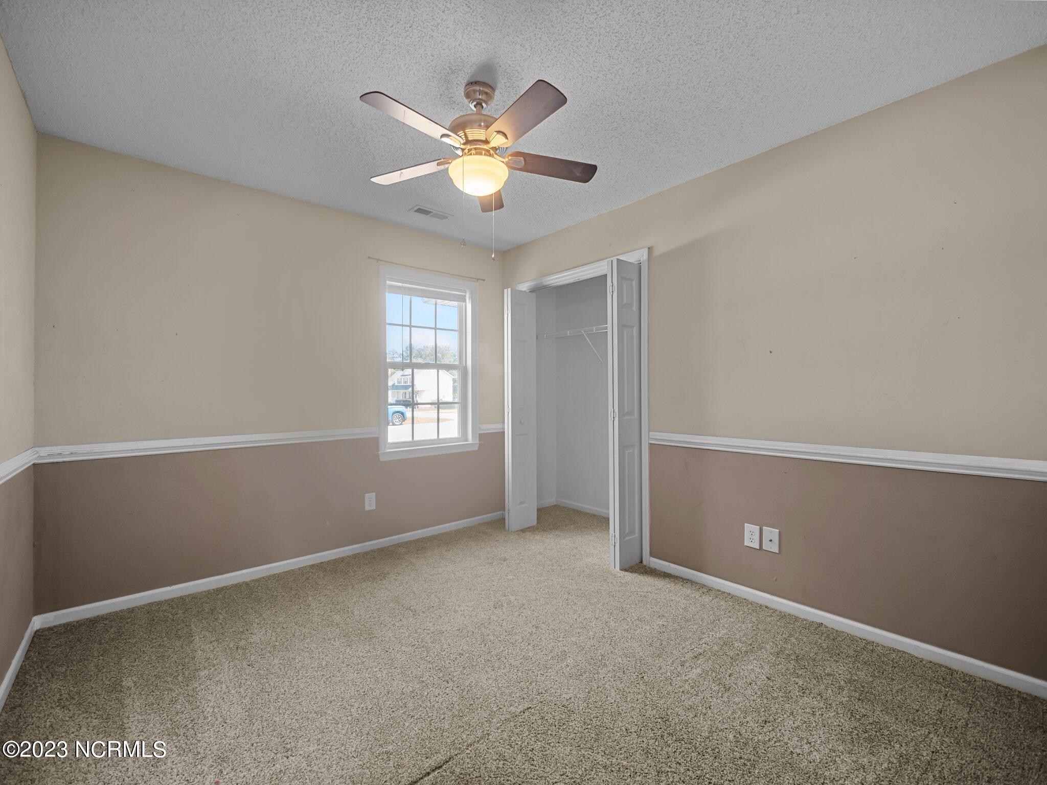 301 Rivers Edge Court Jacksonville, NC 28540 - Photo 36 of 55 35-web-or-mls-P9054877