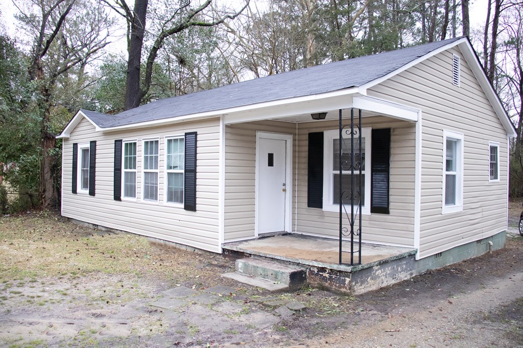 4224 Forrest Road Columbus, GA 31907 - Photo 3 of 23