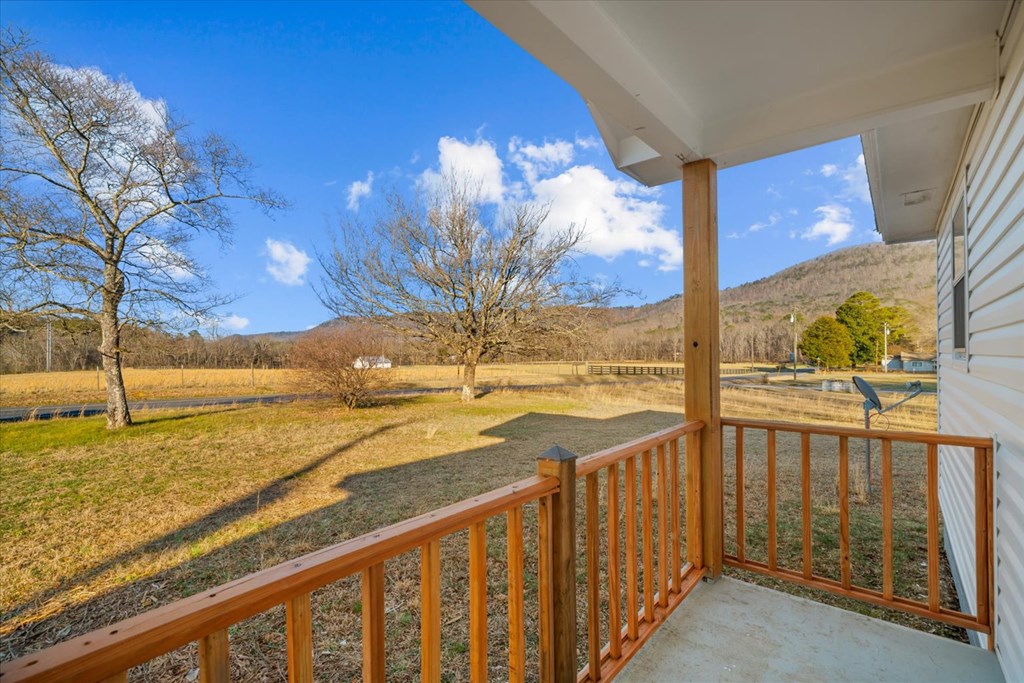 3915 Hurricane Road Rocky Face, GA 30740 - Photo 6 of 40 Gallery Image 6