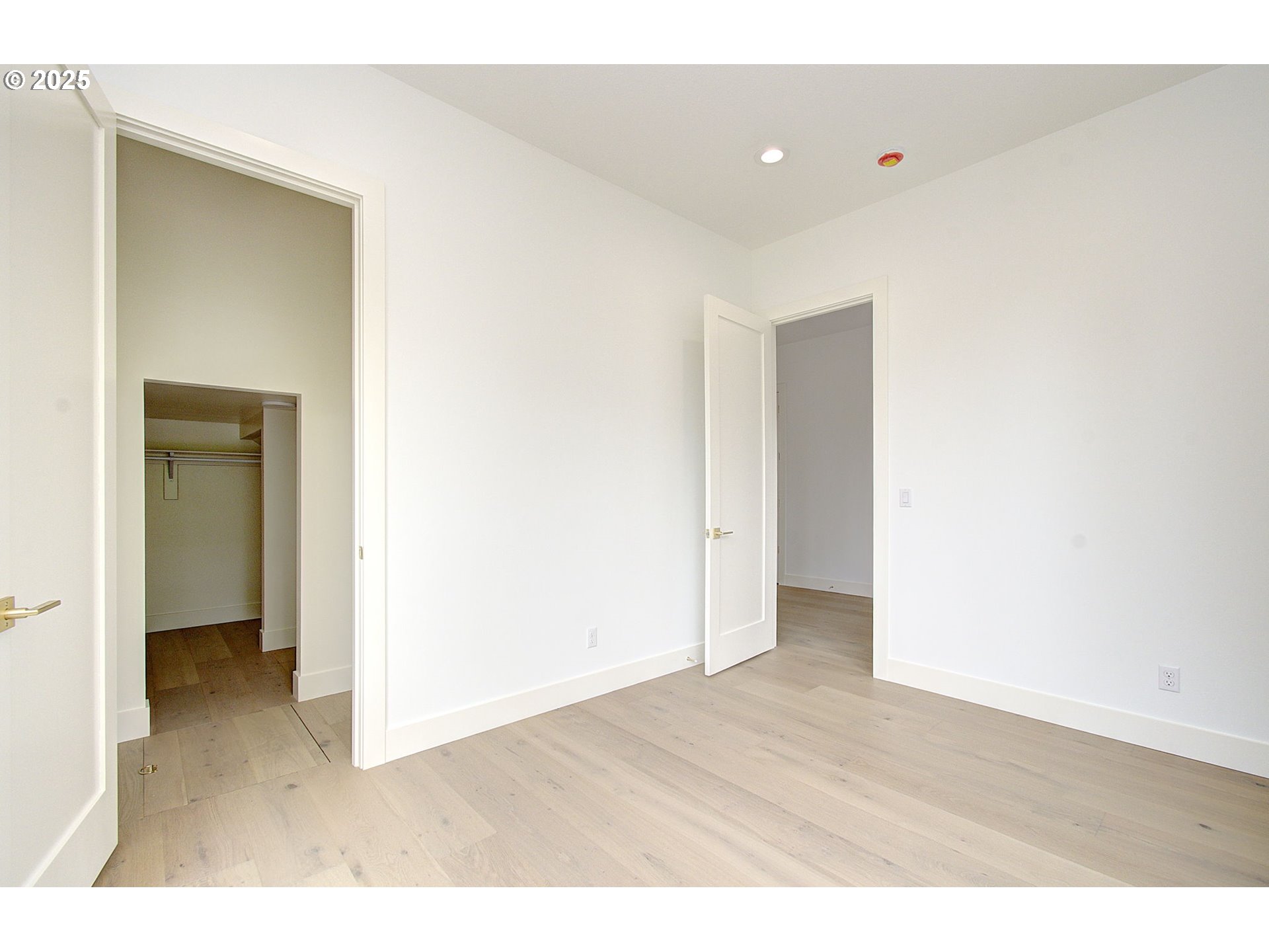 2012 Northeast 159th Street Ridgefield, WA 98642 - Photo 12 of 47 a view of an empty room