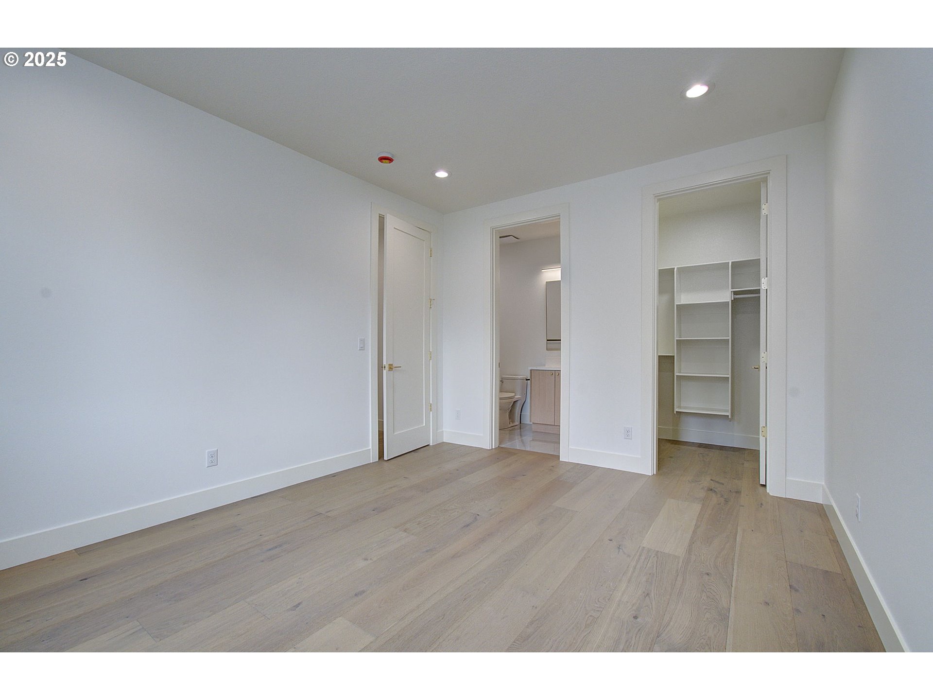 2012 Northeast 159th Street Ridgefield, WA 98642 - Photo 24 of 47 a view of an empty room