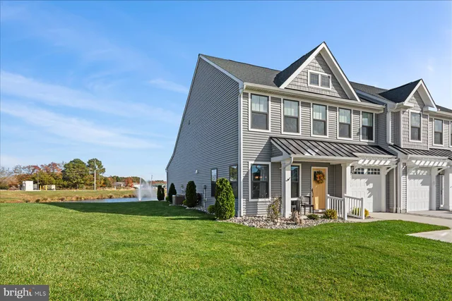 $467,500 | 23175 Corsair Drive, Selbyville, DE 19975