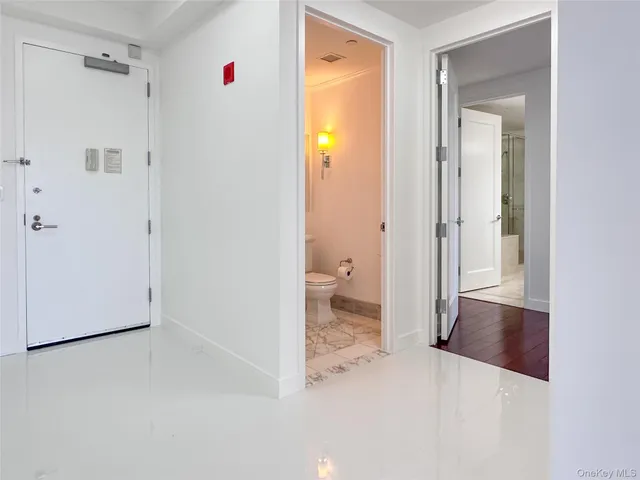 $899,000 | 10 City Place, Unit 12H, White Plains, NY 10601