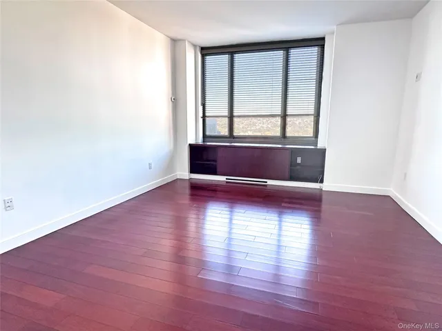 $899,000 | 10 City Place, Unit 12H, White Plains, NY 10601