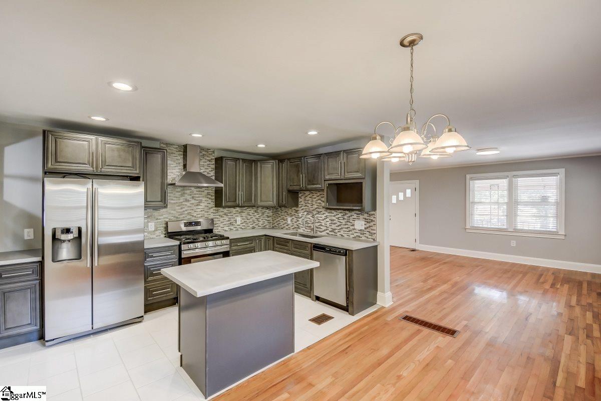 916 North Franklin Road Greenville, SC 29617 - Photo 14 of 30 Gallery Image 14
