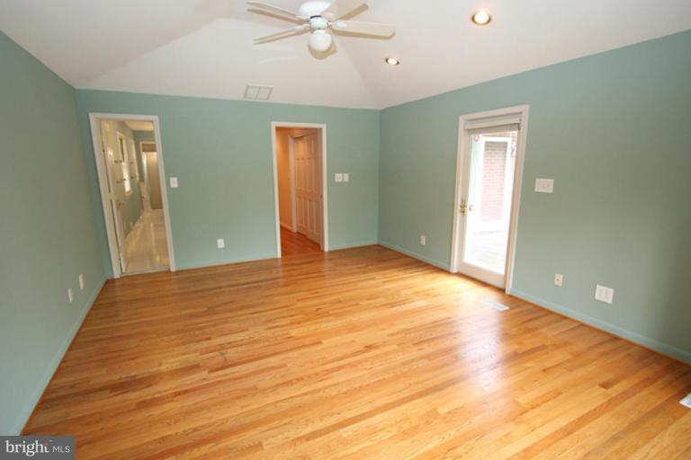 711 Chesapeake Avenue Silver Spring, MD 20910 - Photo 22 of 27 Master Bedroom #2