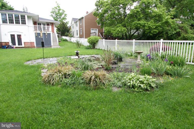 711 Chesapeake Avenue Silver Spring, MD 20910 - Photo 4 of 27 Exterior #3