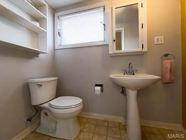 $374,900 | 1521 Sweeney Drive, Festus, MO 63028