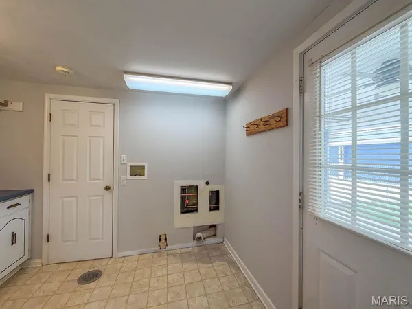 $374,900 | 1521 Sweeney Drive, Festus, MO 63028