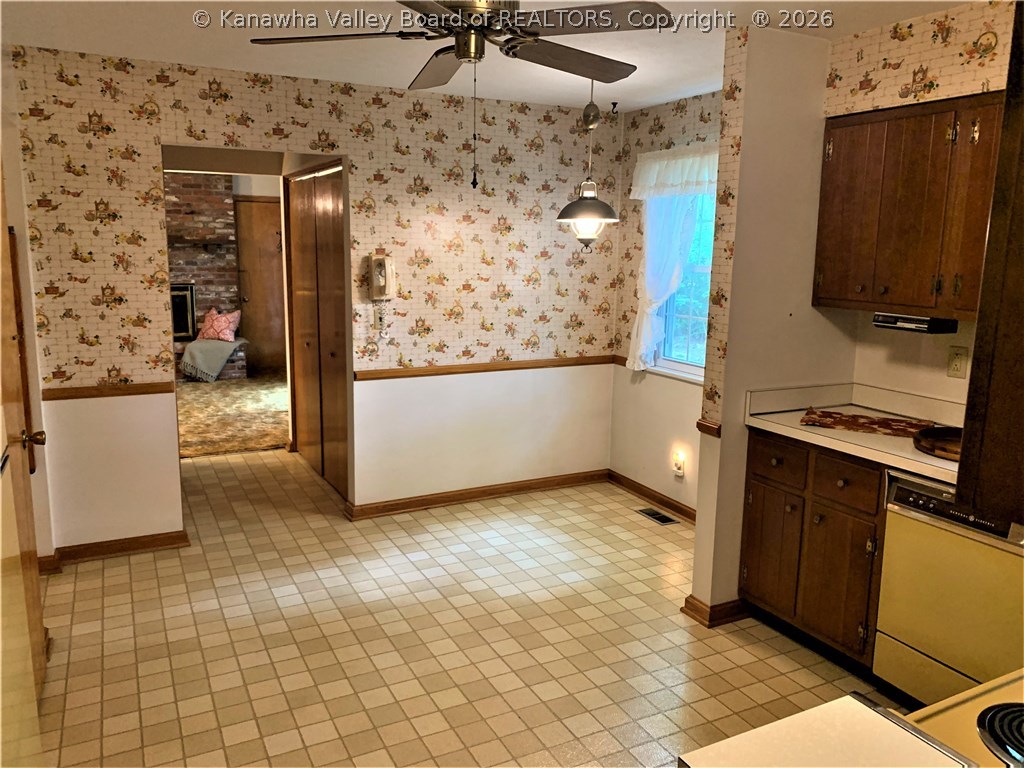 1011 Rustling Road South Charleston, WV 25303 - Photo 13 of 50 Gallery Image 13