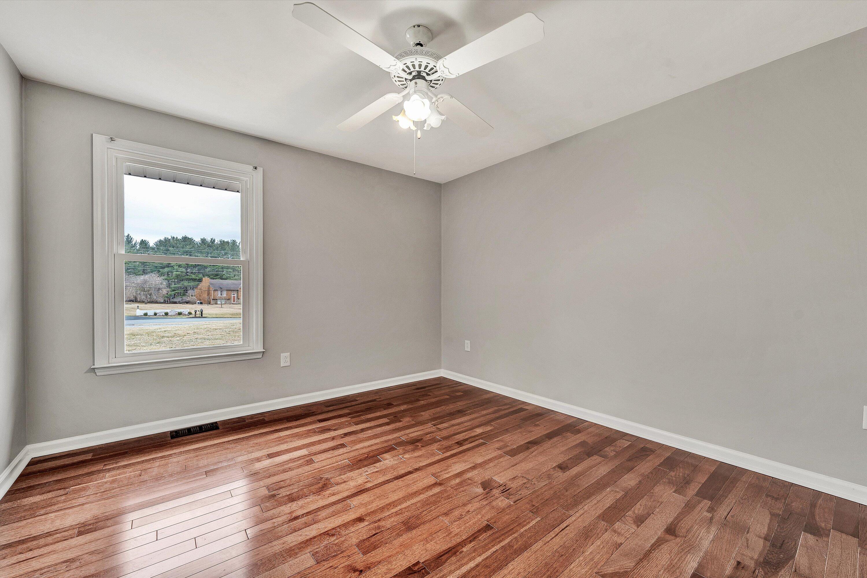 3862 Country Club Road Troutville, VA 24175 - Photo 19 of 52 17-DSC00343