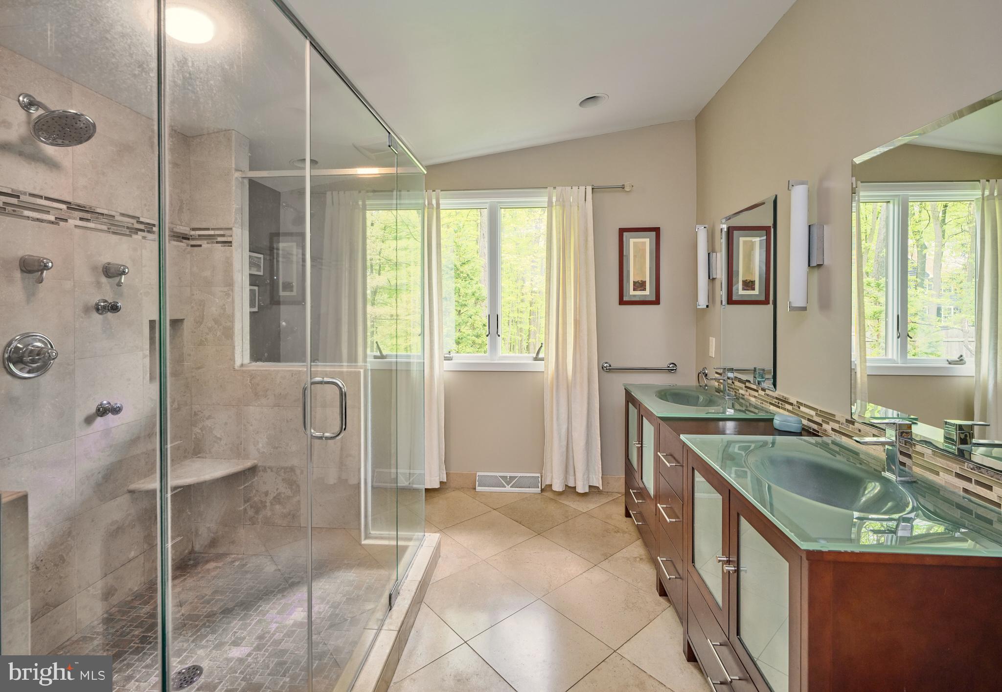 2952 Comfort Road New Hope, PA 18938 - Photo 22 of 46 Primary Bath