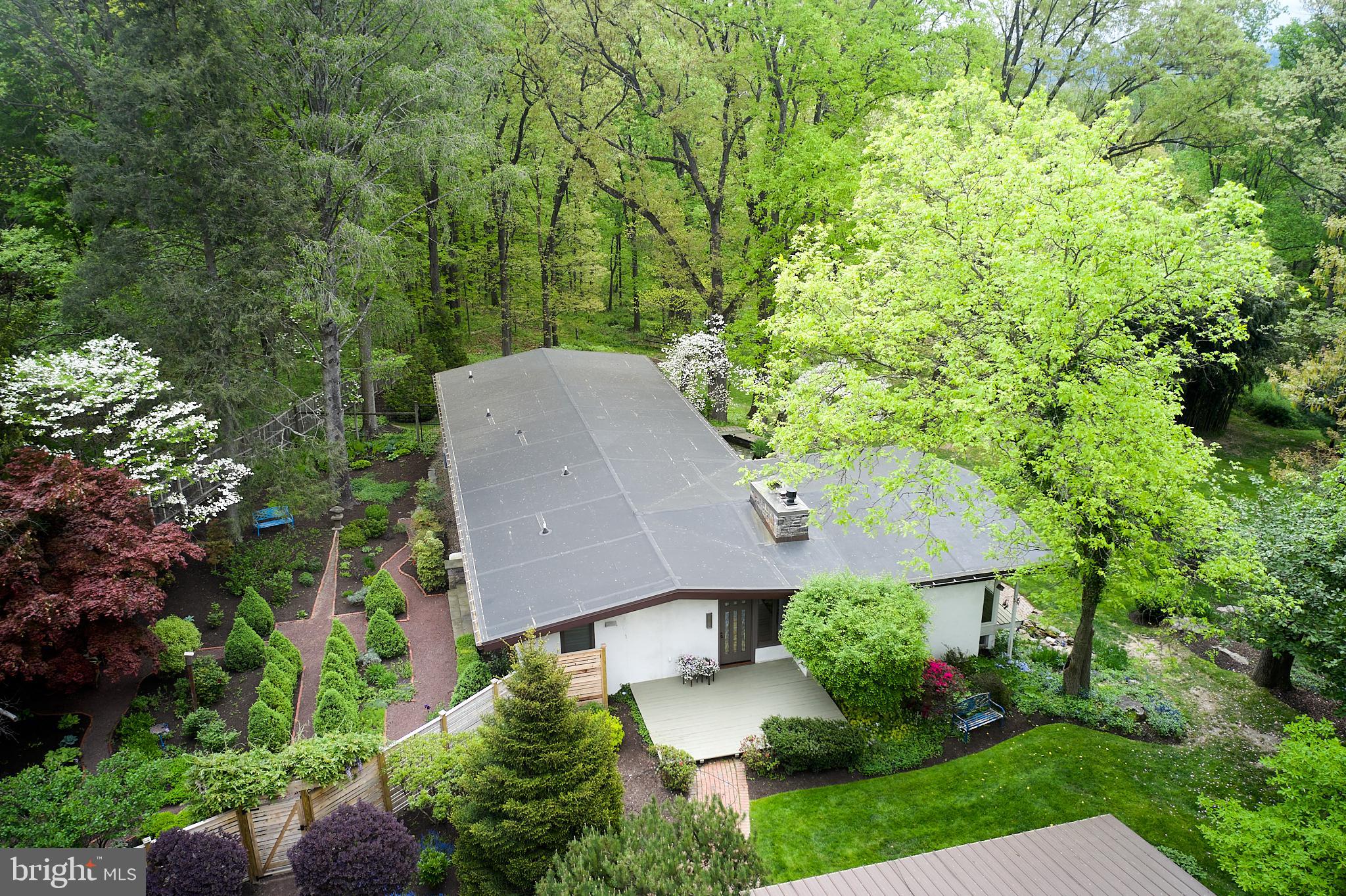 2952 Comfort Road New Hope, PA 18938 - Photo 44 of 46 Side Entrance off of driveway