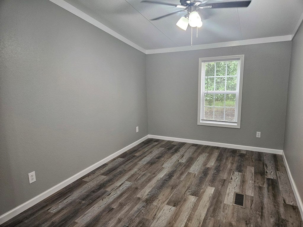2894 Barker Road Ray City, GA 31645 - Photo 13 of 23 Gallery Image 13