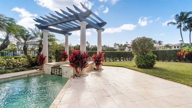 $2,789,000 | 17602 Middle Lake Drive, Boca Raton, FL 33496