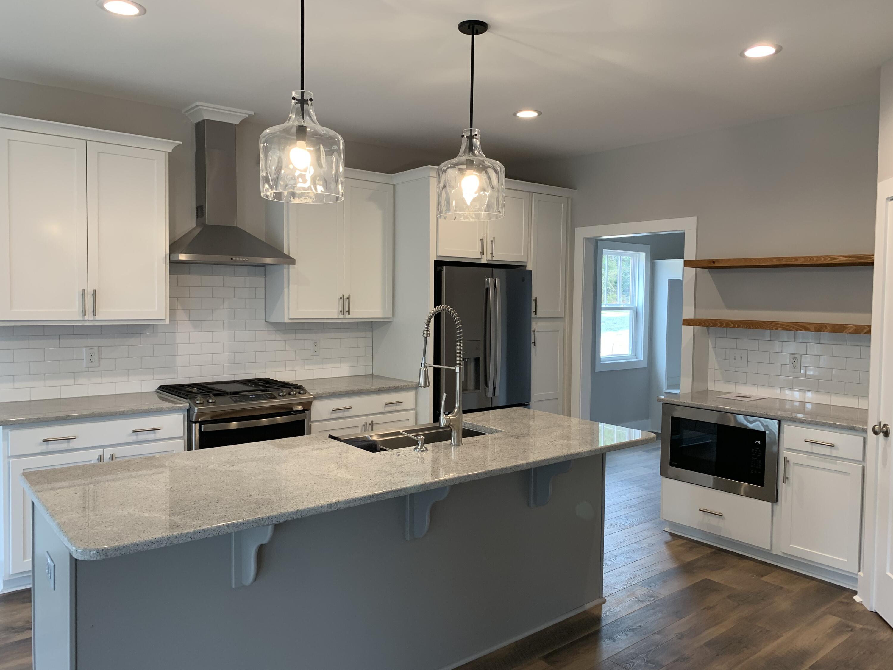 139 Crestview Road Southern Pines, NC 28387 - Photo 6 of 25 IMG_4985