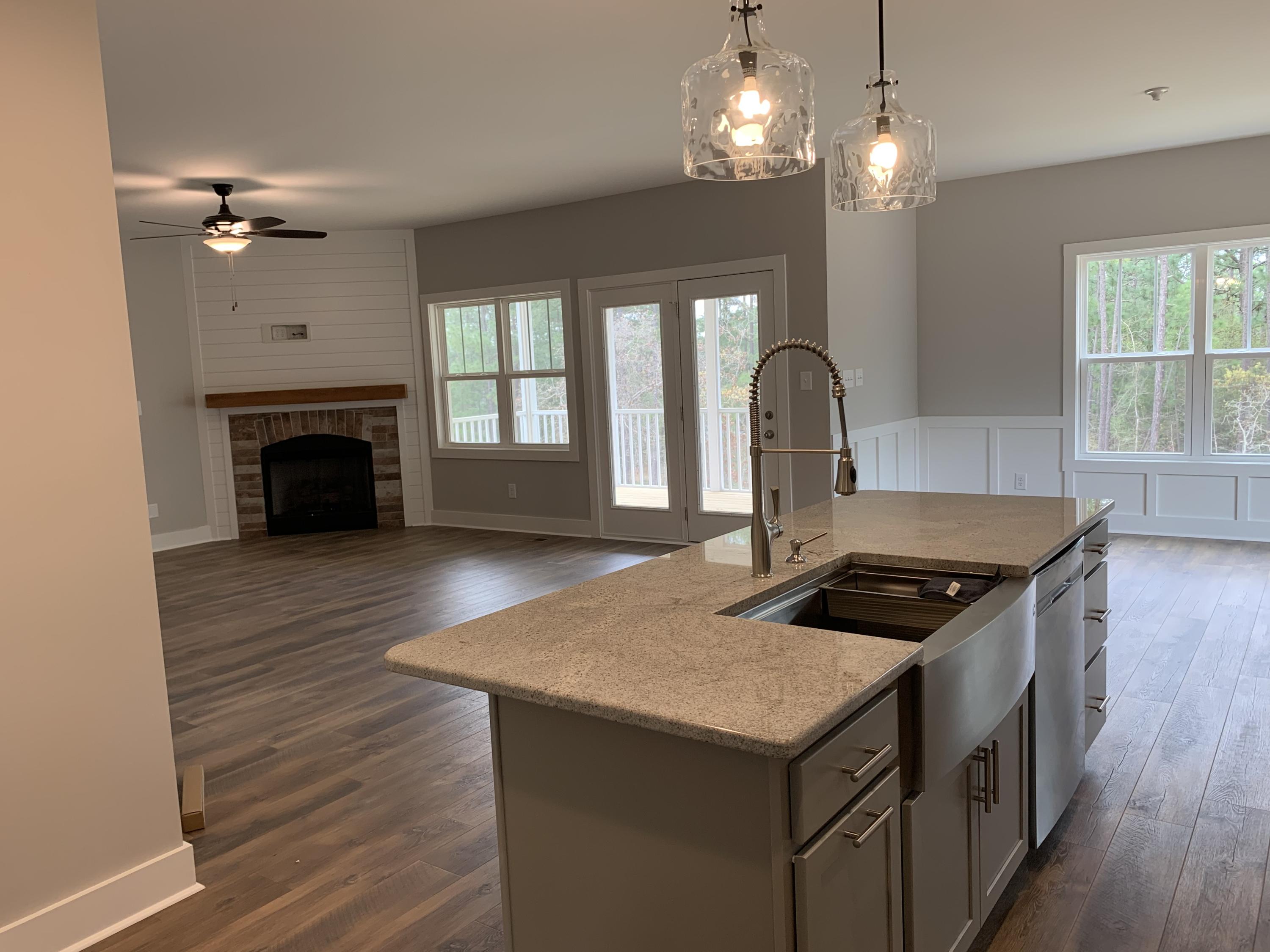 139 Crestview Road Southern Pines, NC 28387 - Photo 9 of 25 IMG_4987