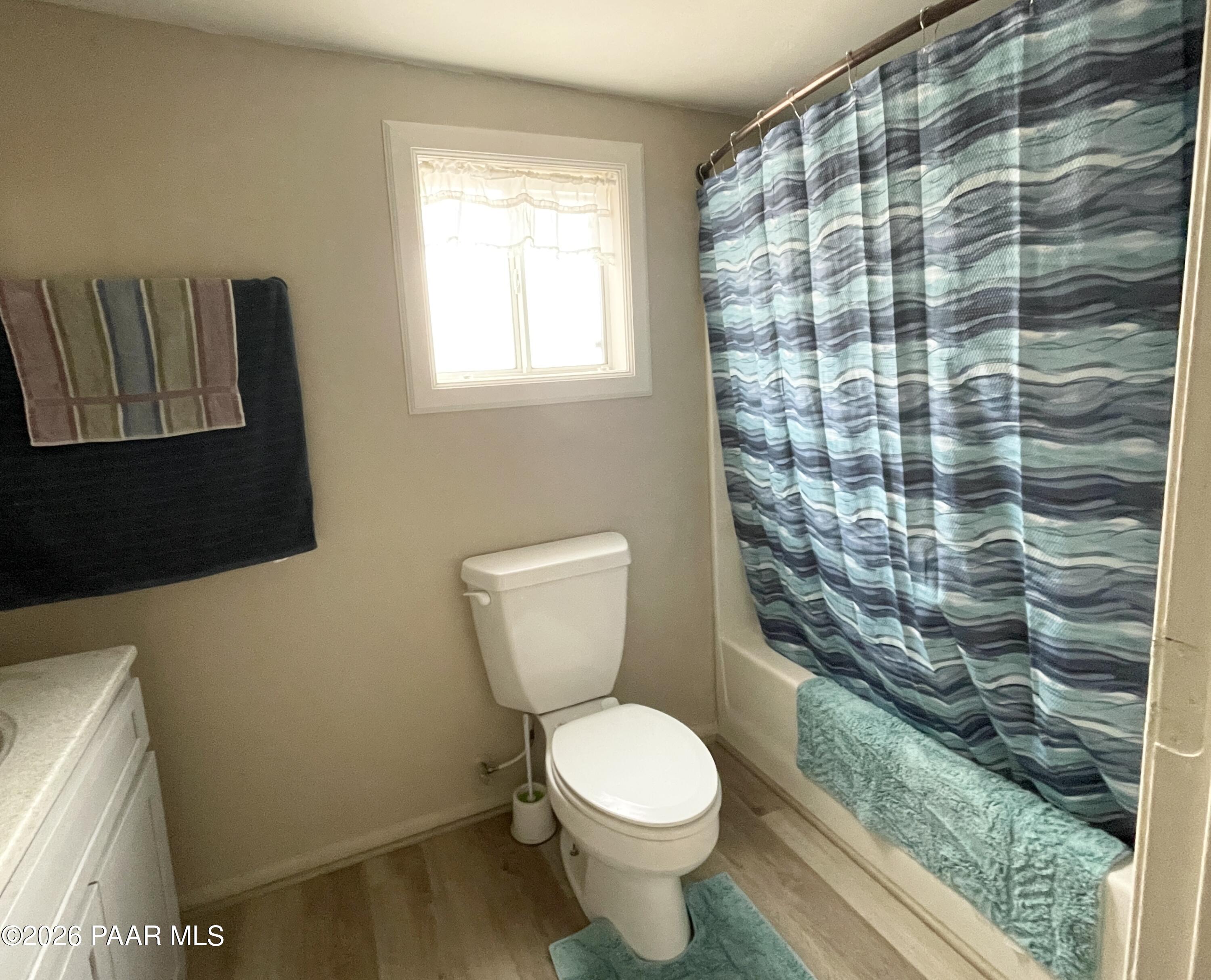 4630 Kerry Drive Rimrock, AZ 86335 - Photo 30 of 41 Large MasterBath
