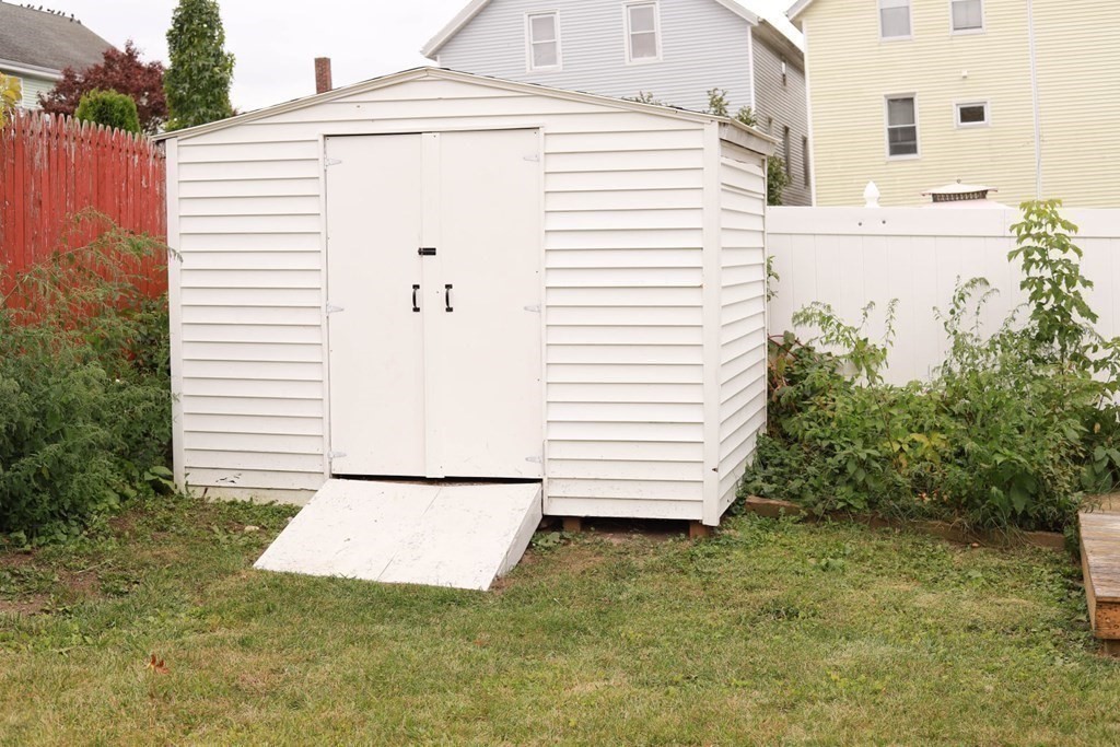 503 Peckham Street Fall River, MA 02721 - Photo 14 of 18