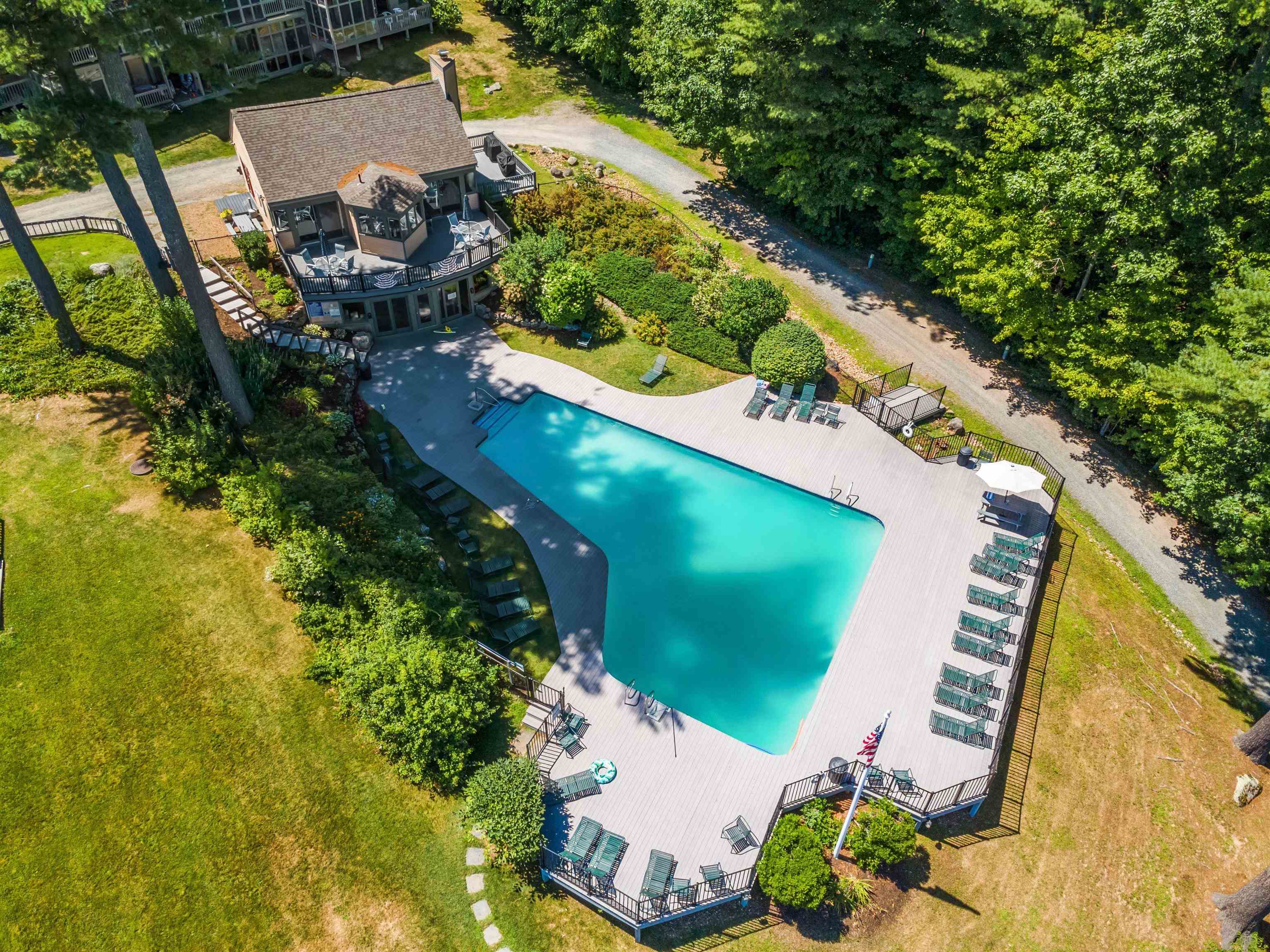 2696 Lake Shore Road, Unit 91 Gilford, NH 03249 - Photo 3 of 47