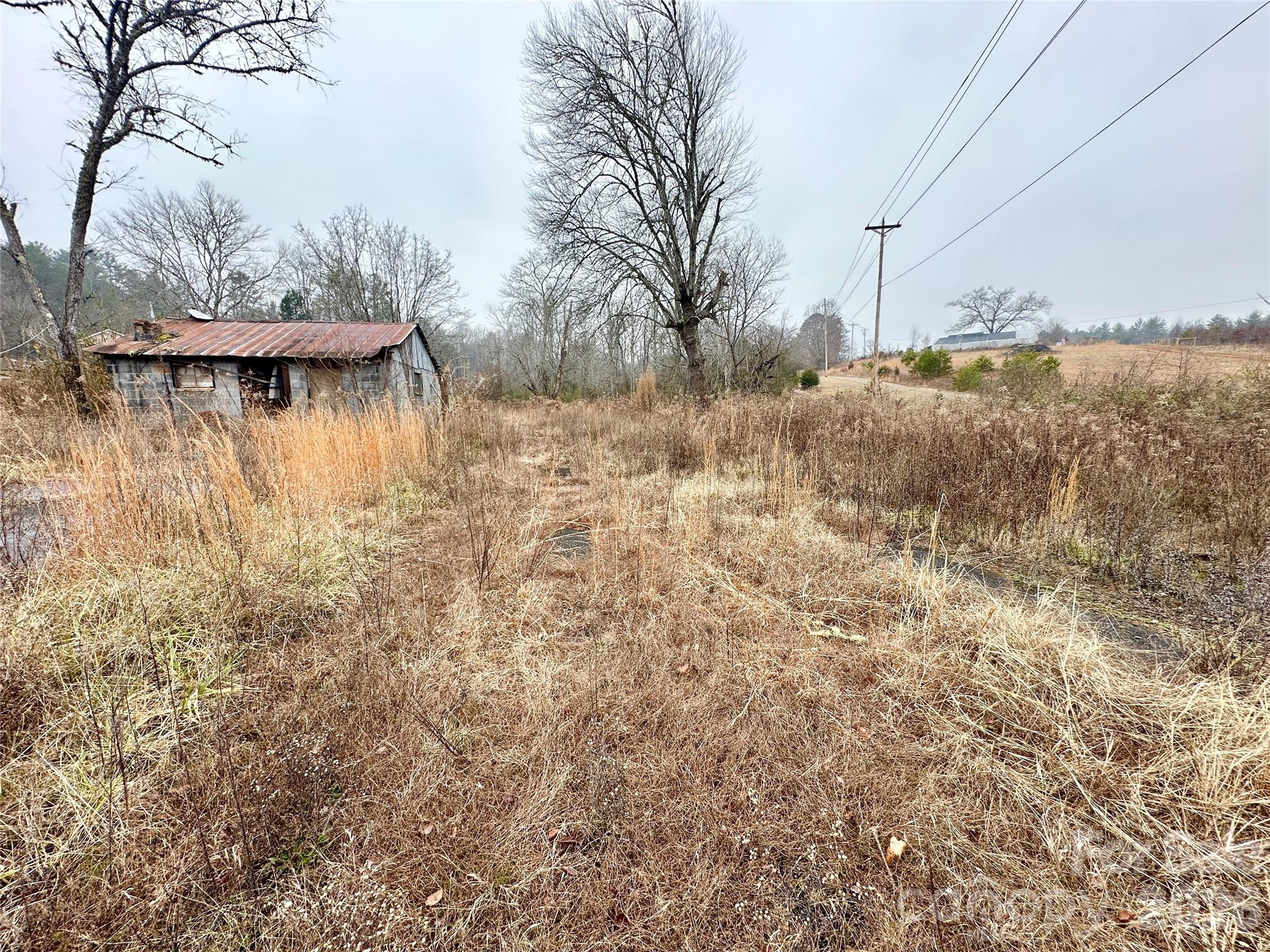 2735 Piney Road Morganton, NC 28655 - Photo 9 of 14