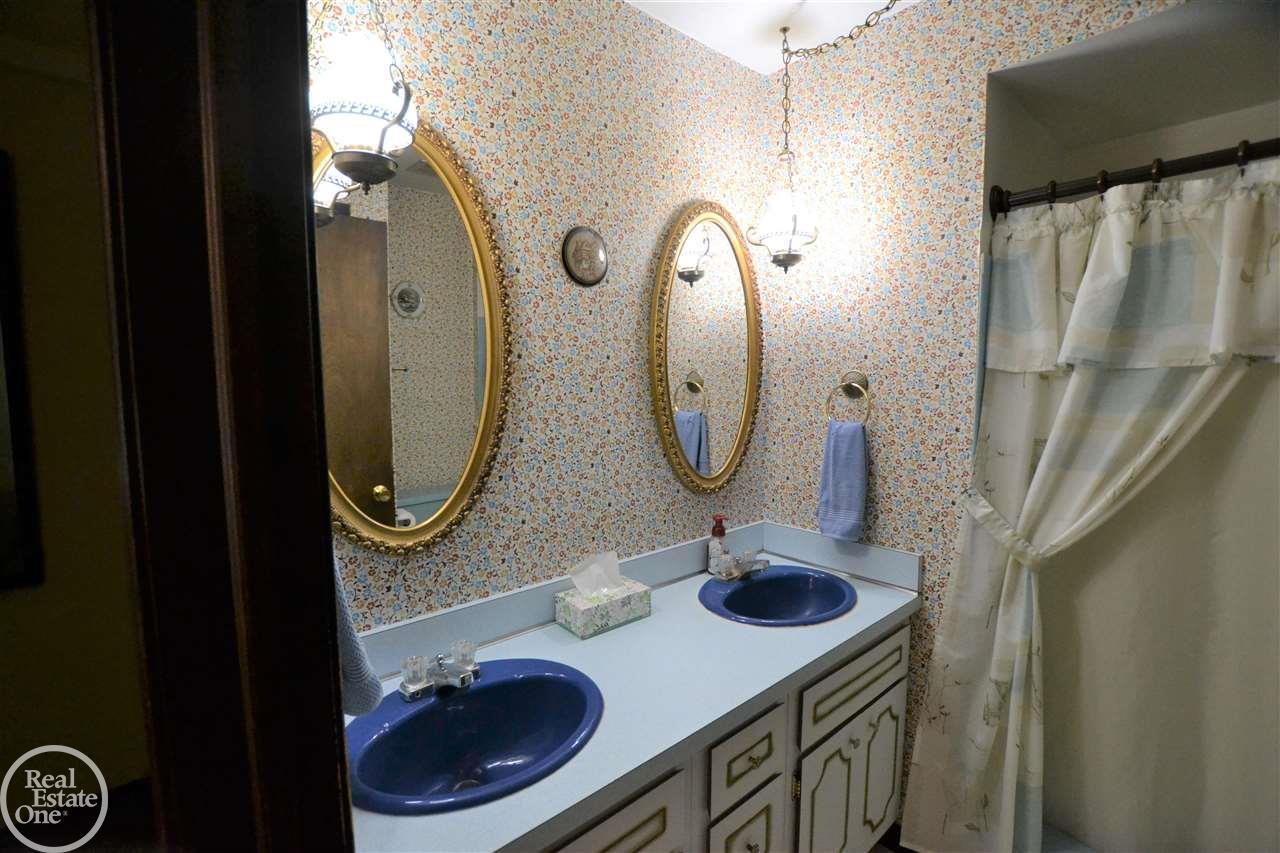9465 Weber Road Columbus, MI 48063 - Photo 12 of 27