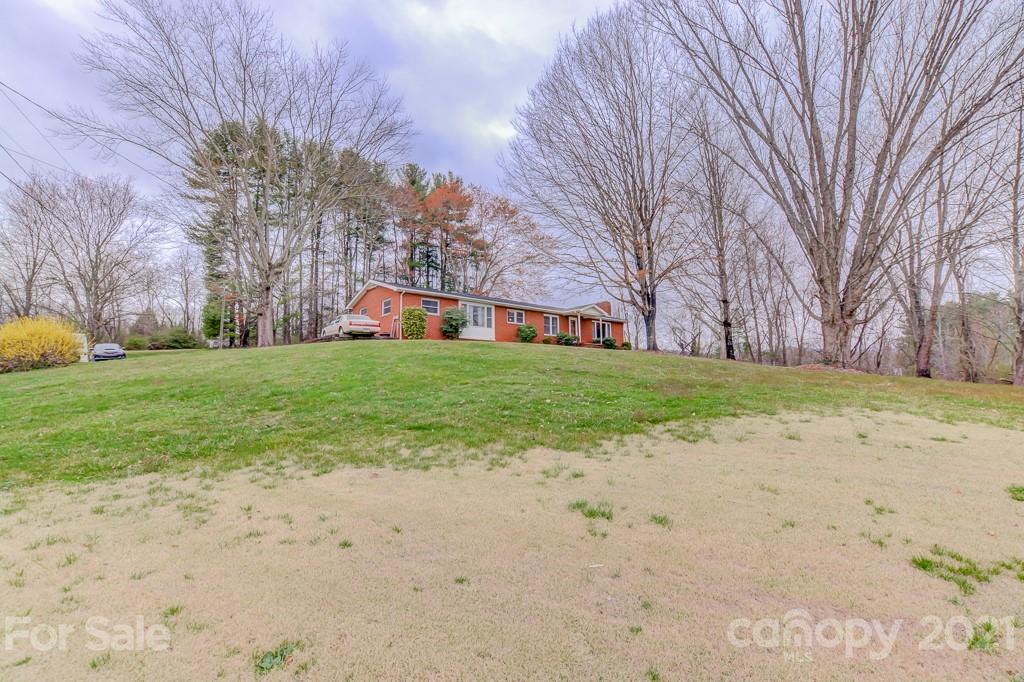 339 Morgan Road Candler, NC 28715 - Photo 36 of 37 Gallery Image 36