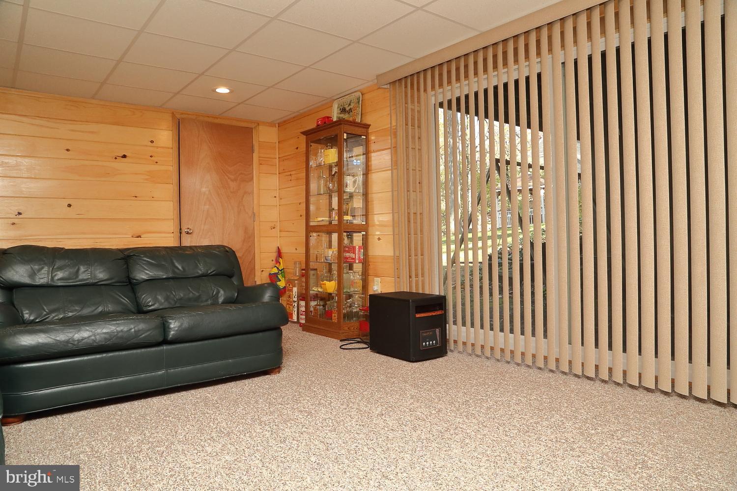 590 Miller Road Elizabethtown, PA 17022 - Photo 21 of 28 Family Room