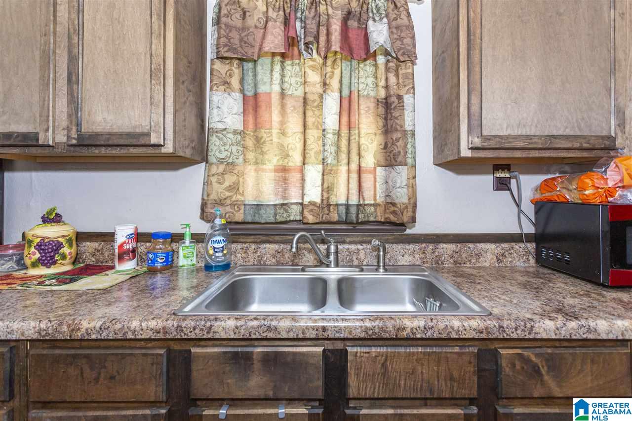 321 9th Street South Bessemer, AL 35020 - Photo 16 of 27