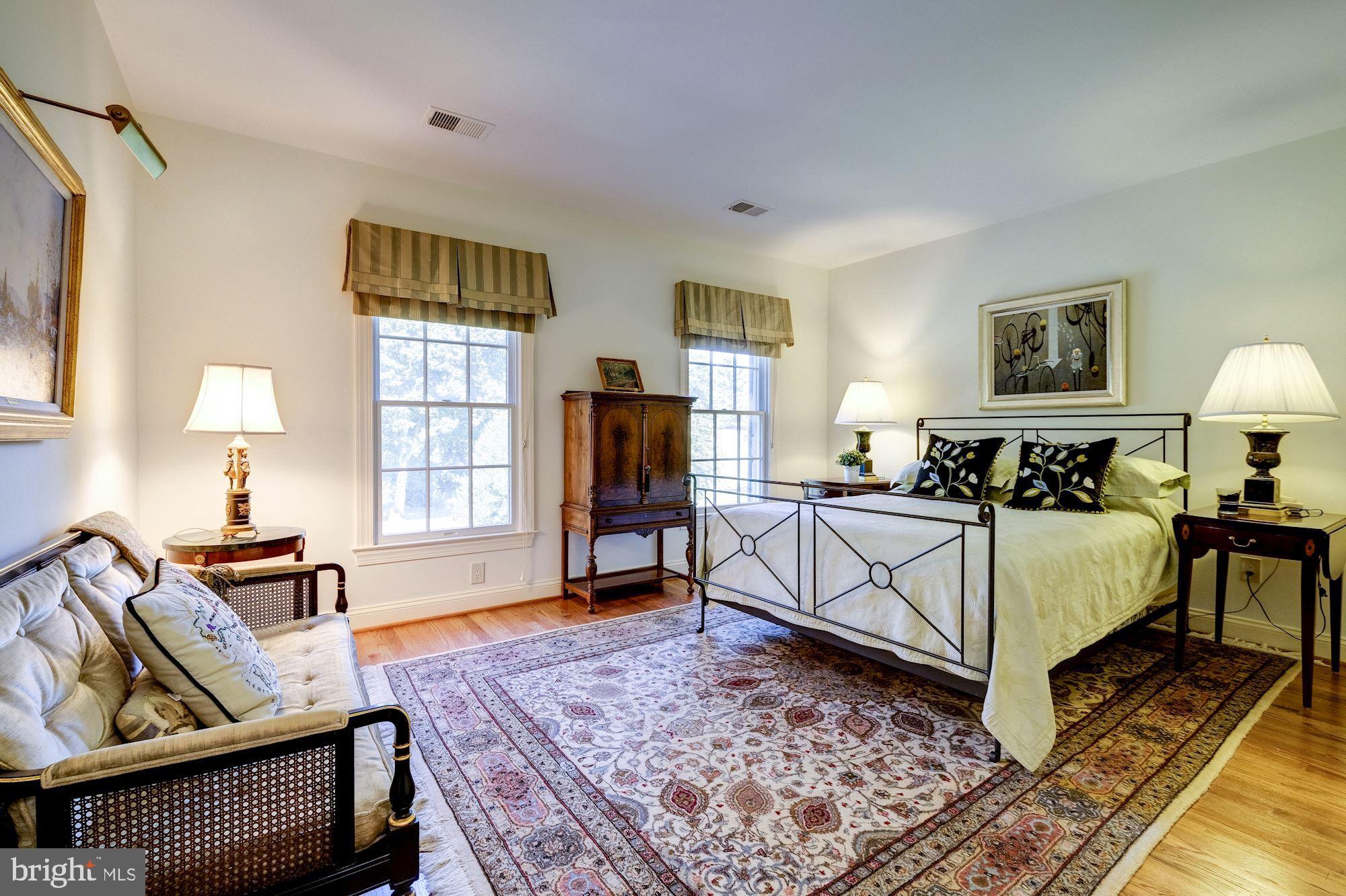 11204 River View Drive Potomac, MD 20854 - Photo 31 of 48 Upper Level - Bedroom 3