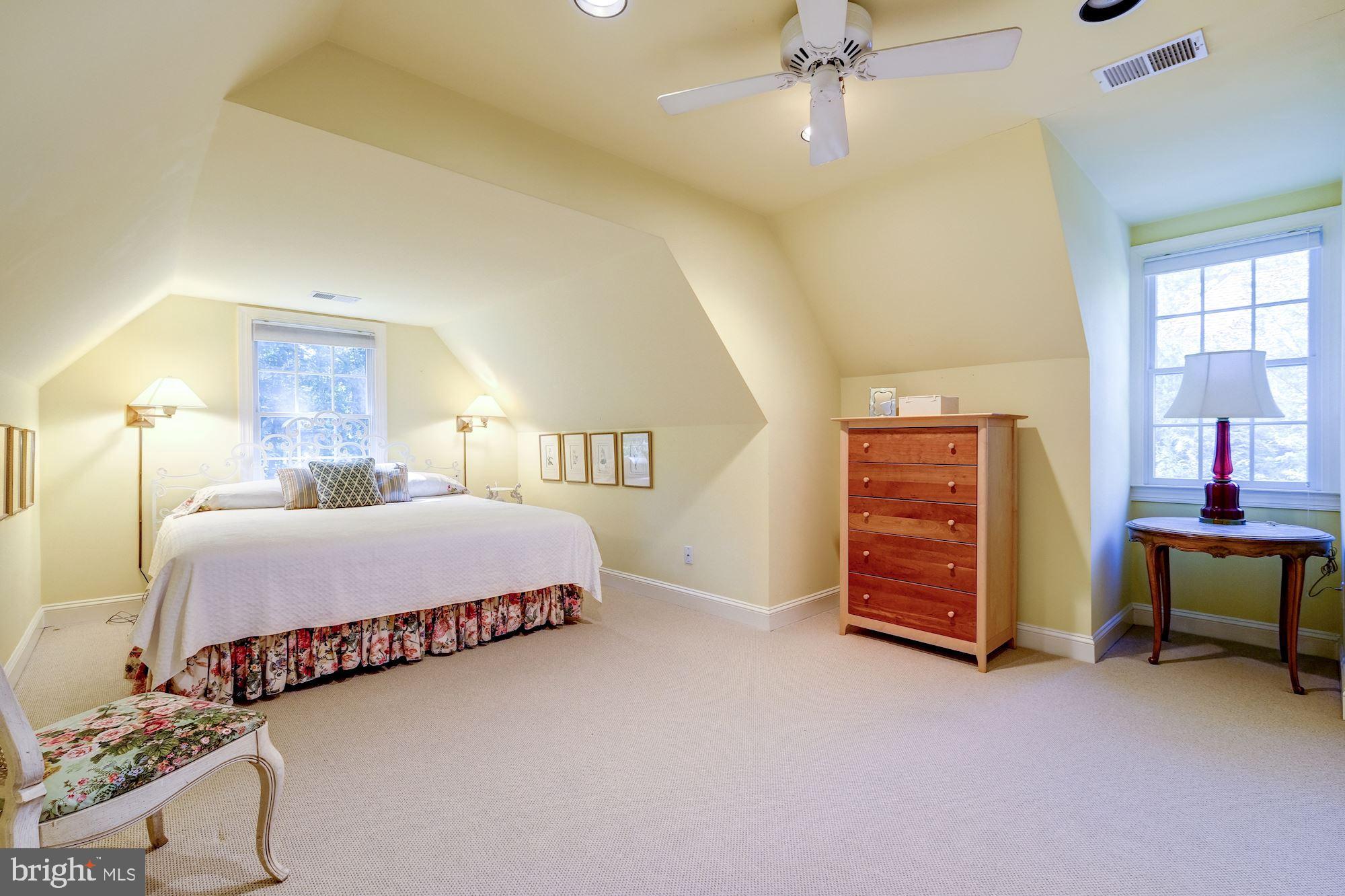 11204 River View Drive Potomac, MD 20854 - Photo 34 of 48 Upper Level - Bedroom 5