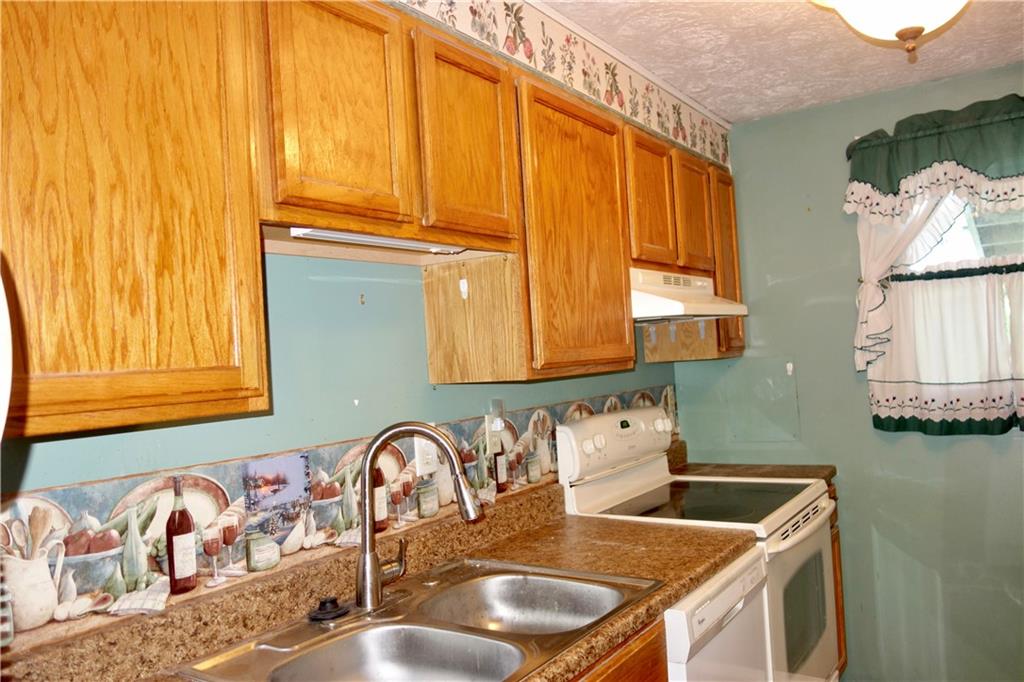 120 Wren Way Washington, PA 15301 - Photo 15 of 30 a kitchen with a sink and a window
