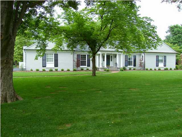 6424 Regal Road Louisville, KY 40222 - Photo 1 of 19 Primary Photo