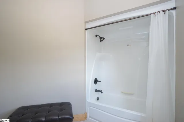 $750,000 | 3973 South Harper St Extension, Laurens, SC 29360