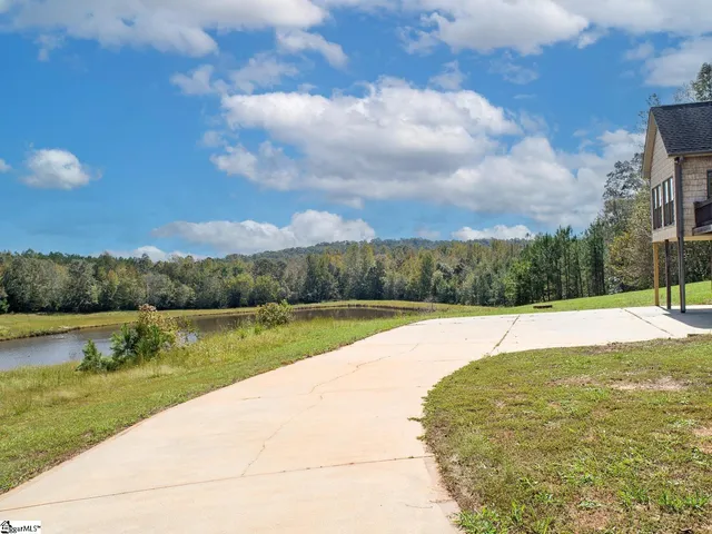 $750,000 | 3973 South Harper St Extension, Laurens, SC 29360